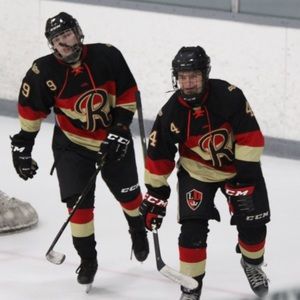 Meet your Posher, Alex